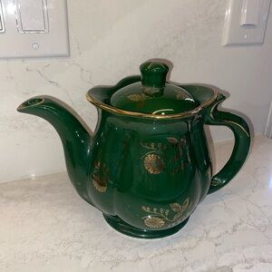 Pearl China Co. 22kt Gold Green Ceramic Teapot Floral Pattern Glossy Finish
